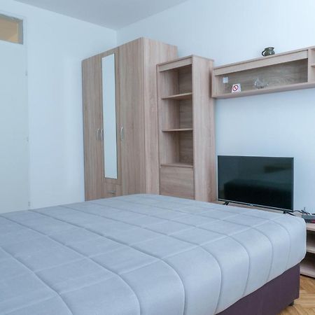 Gerardus Apartmani فرساك المظهر الخارجي الصورة