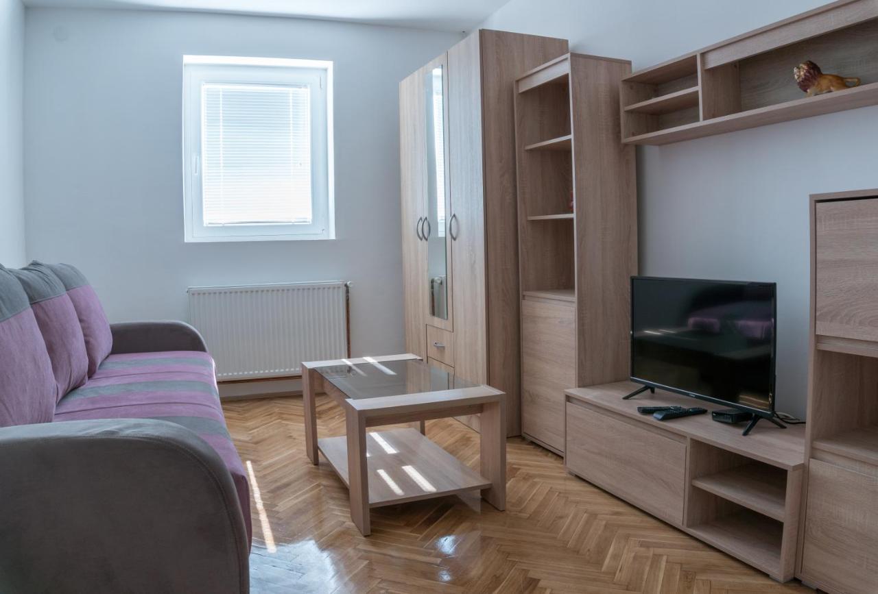 Gerardus Apartmani فرساك المظهر الخارجي الصورة