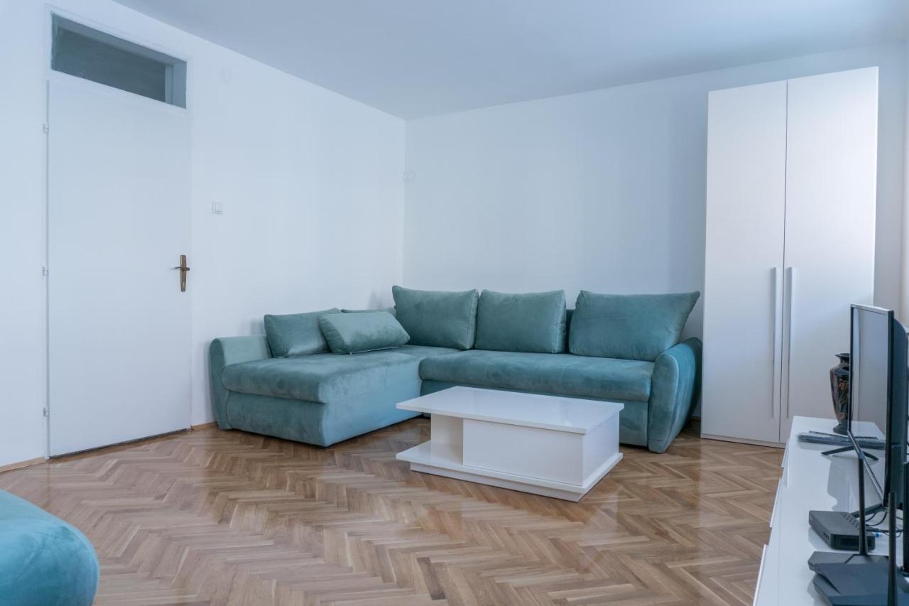 Gerardus Apartmani فرساك المظهر الخارجي الصورة